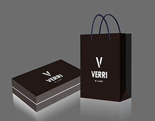 VERRI世界著品牌名服裝紙袋設(shè)計